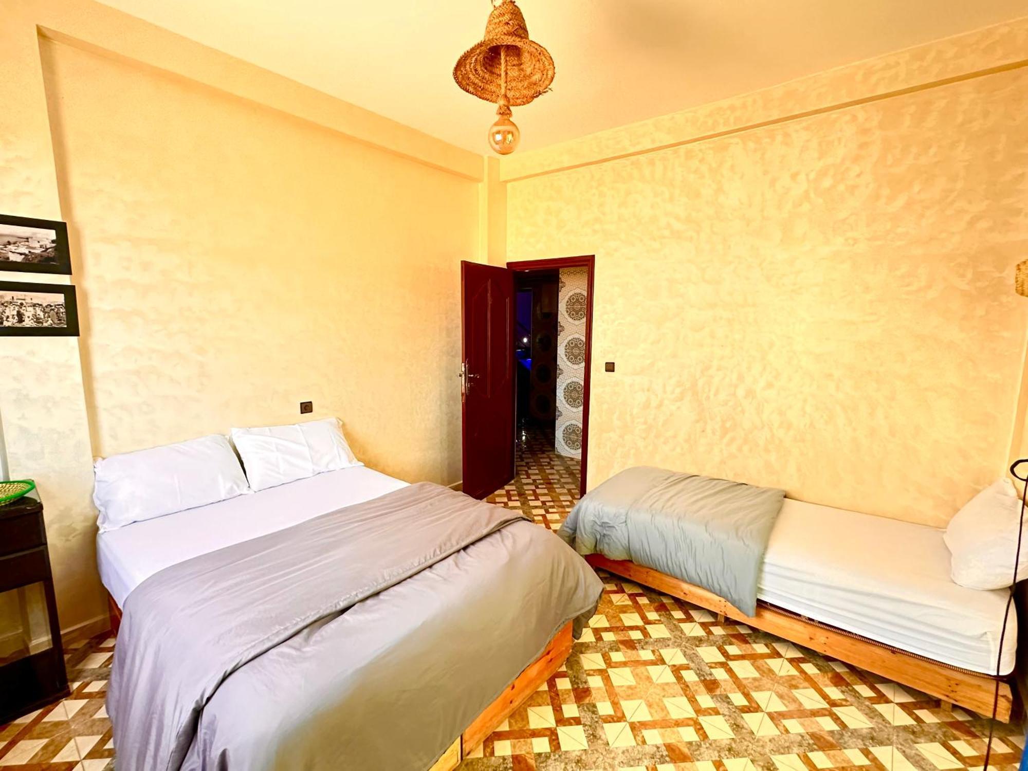 Imsouane Surf Slab Hostel Bagian luar foto